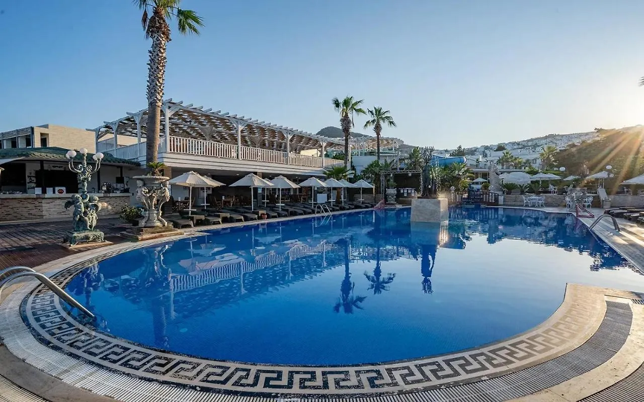 Golden Beach Resort & Spa Bodrum